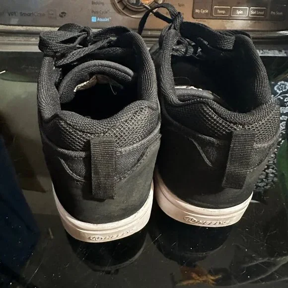 Heelys Black Big Kids Roller Shoes Black White Big boy Size 5 - Picture 12 of 14